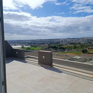 https://blu-m-central.hotelssaintjulians.com